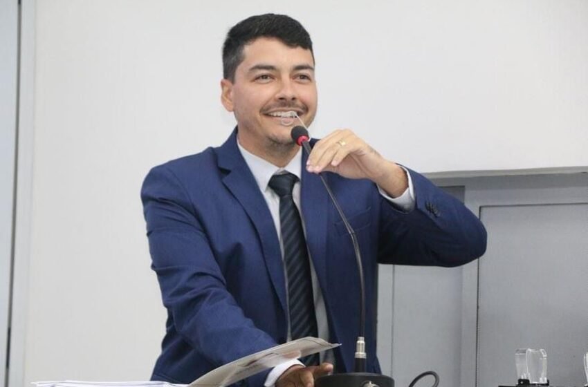  Bruno Barbosa: vereador faz aniversário e é celebrado por lideranças baianas